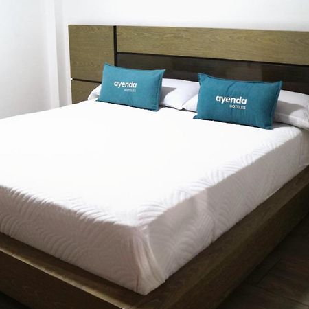 Hotel Las Palmas Bogotá Kültér fotó