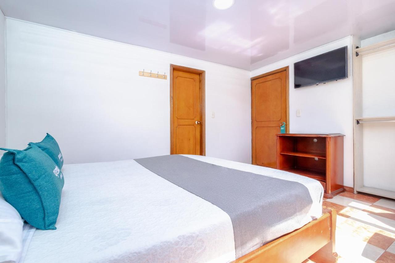 Hotel Las Palmas Bogotá Kültér fotó