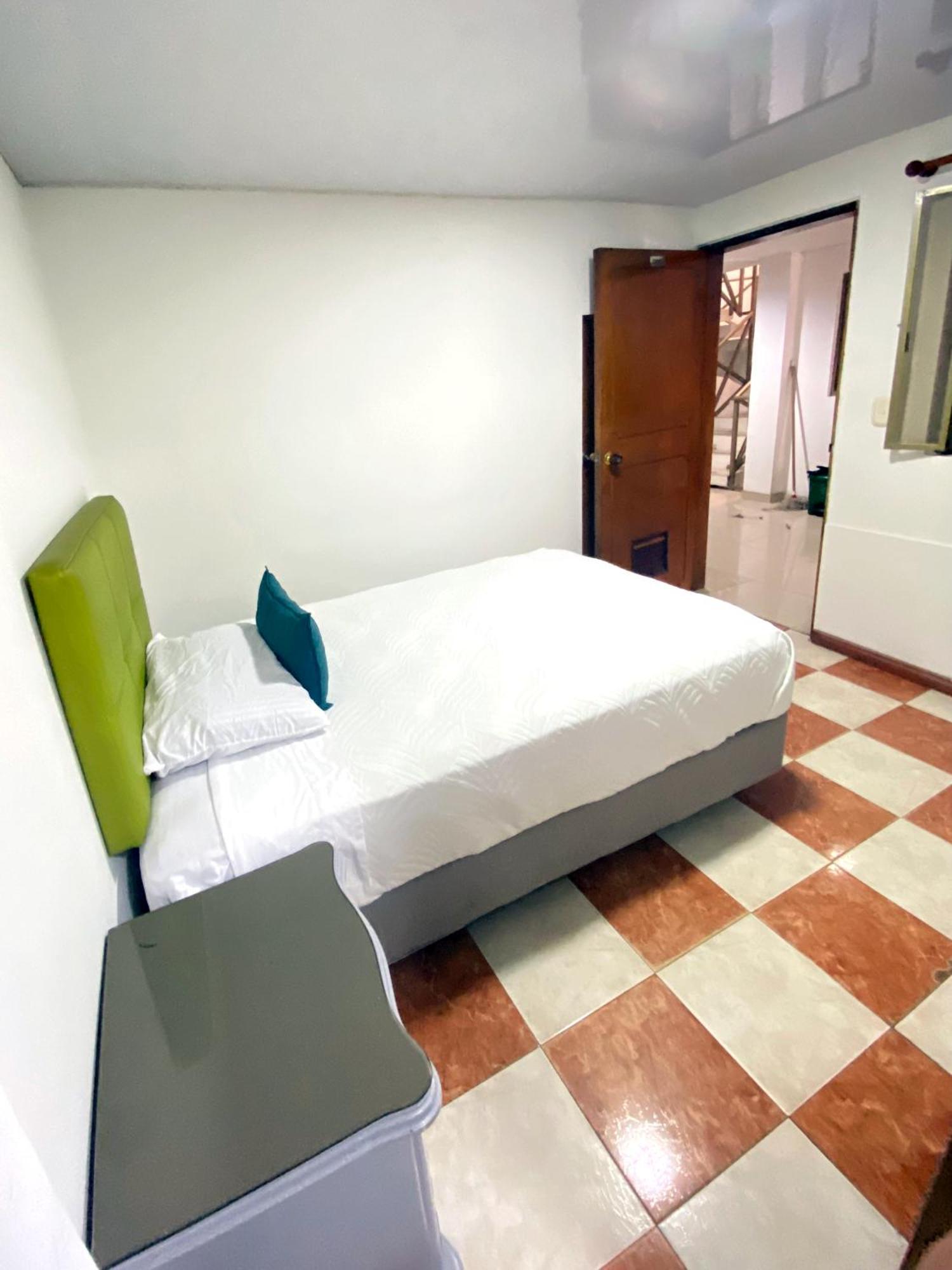 Hotel Las Palmas Bogotá Kültér fotó