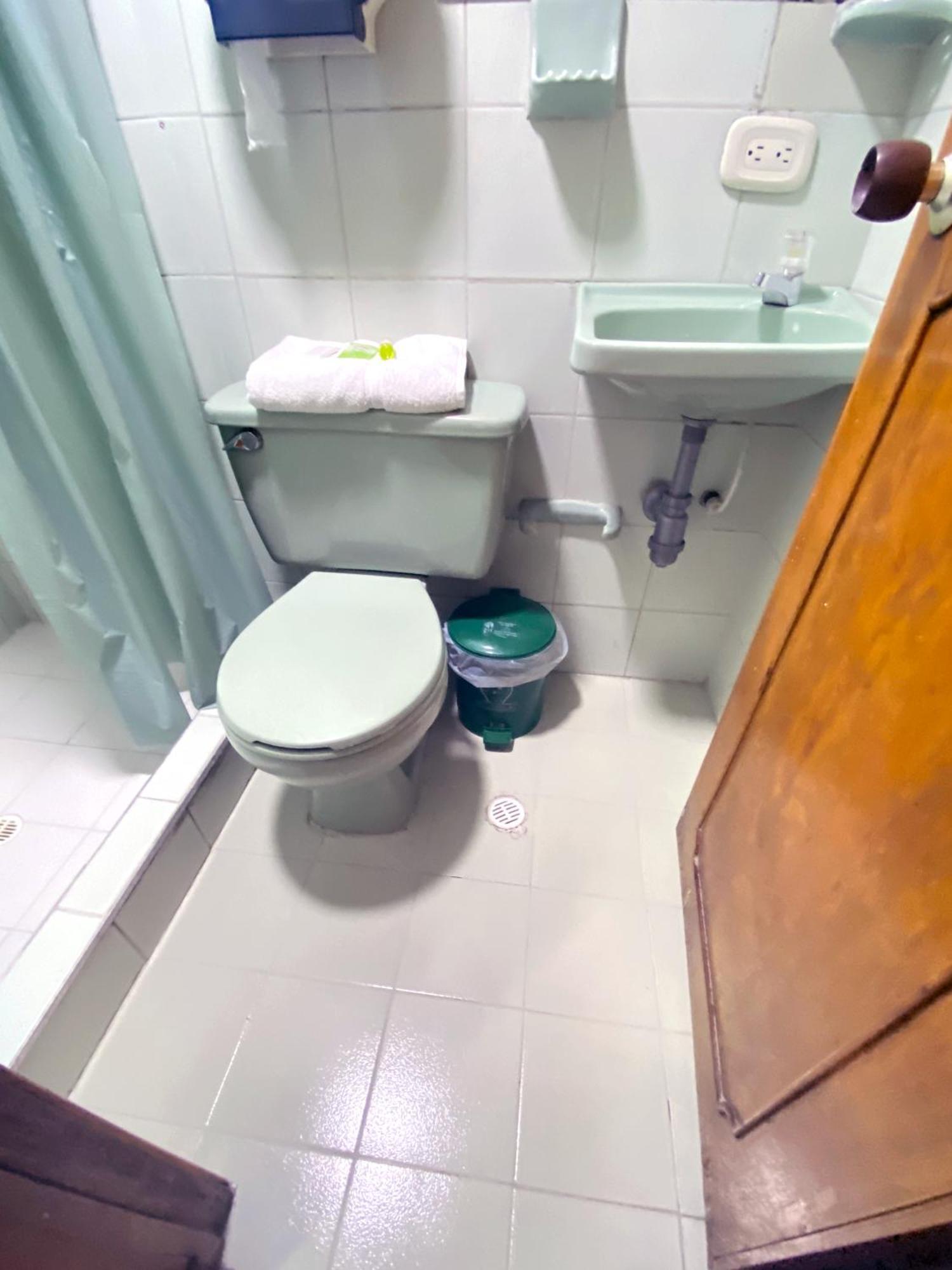 Hotel Las Palmas Bogotá Kültér fotó