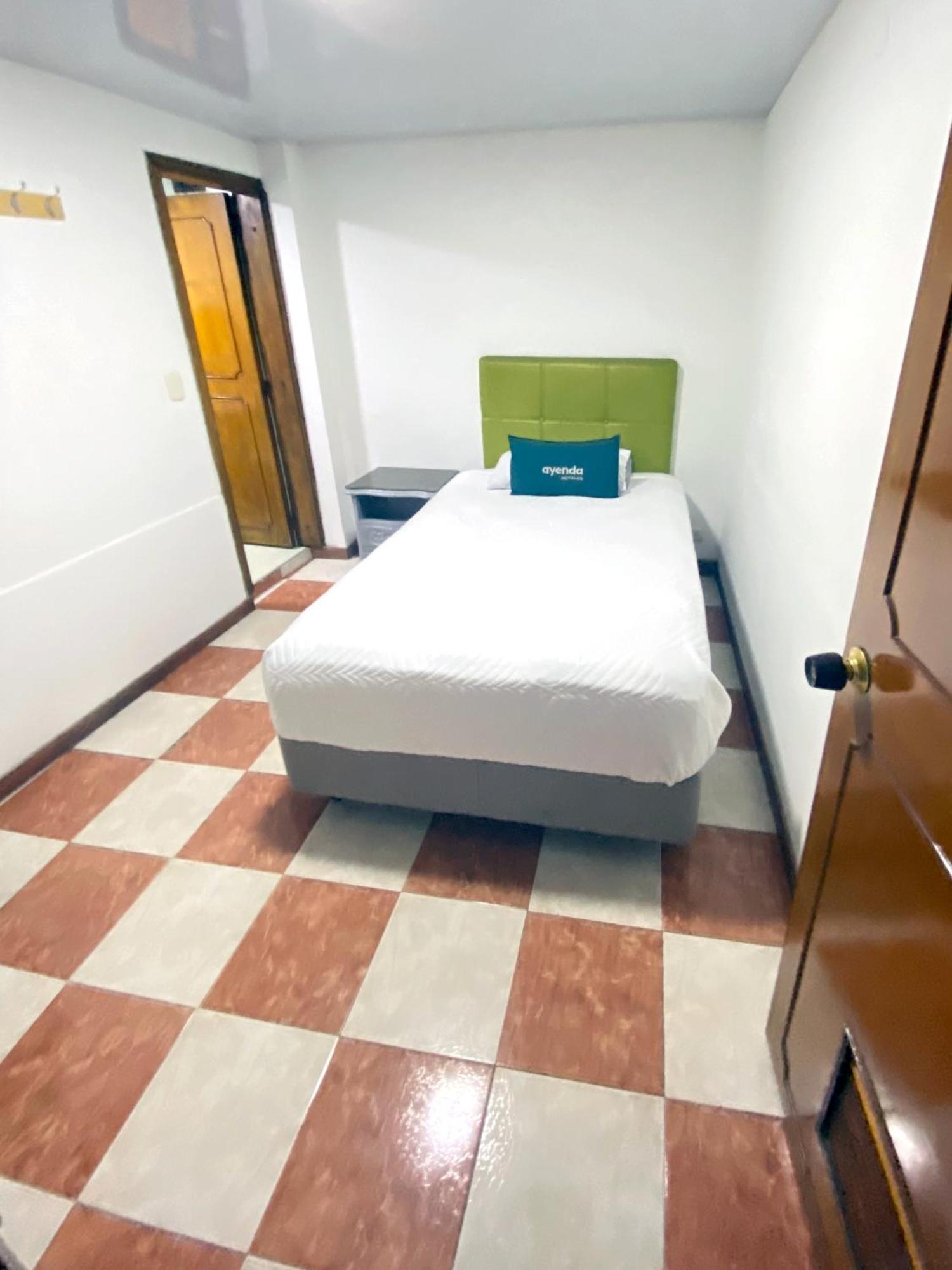 Hotel Las Palmas Bogotá Kültér fotó